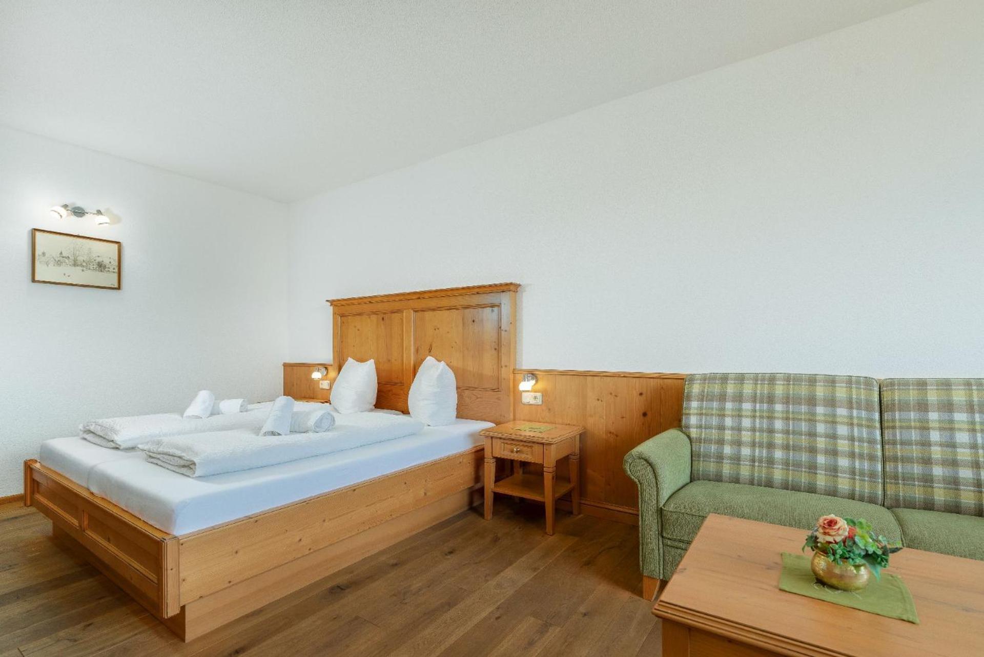 Appartement Predigstuhlblick Mit Indoorpool Und Sauna Bad Goisern Buitenkant foto